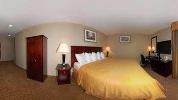 Quality Inn Jamaica Airtrain New York Bagian luar foto
